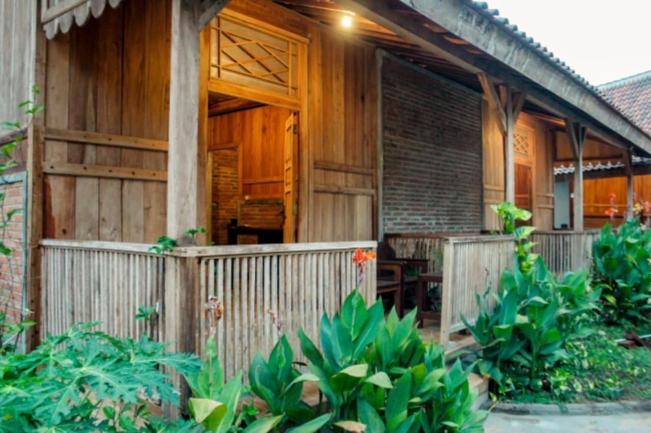 Pinarak Homestay 바뉴왕기 외부 사진