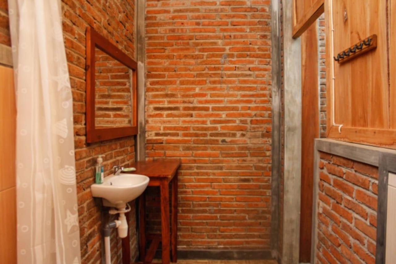Pinarak Homestay 바뉴왕기 외부 사진